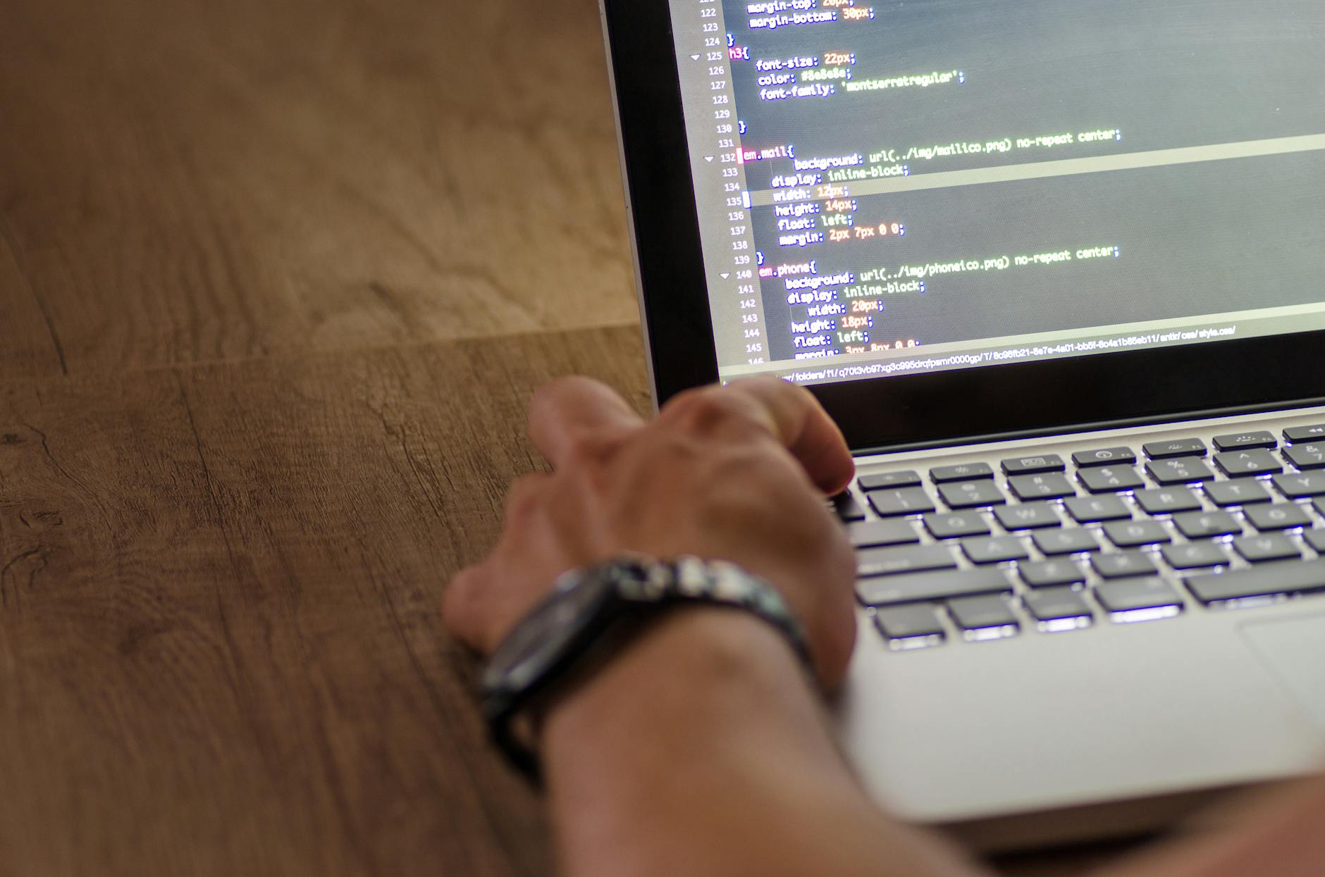 7zip 配置界面操作流程示意图